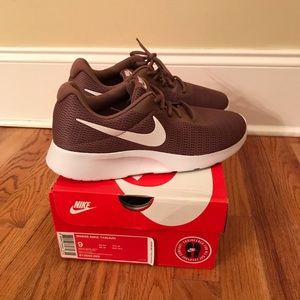 Smokey Mauve Nike Tanjun Athletic Shoe